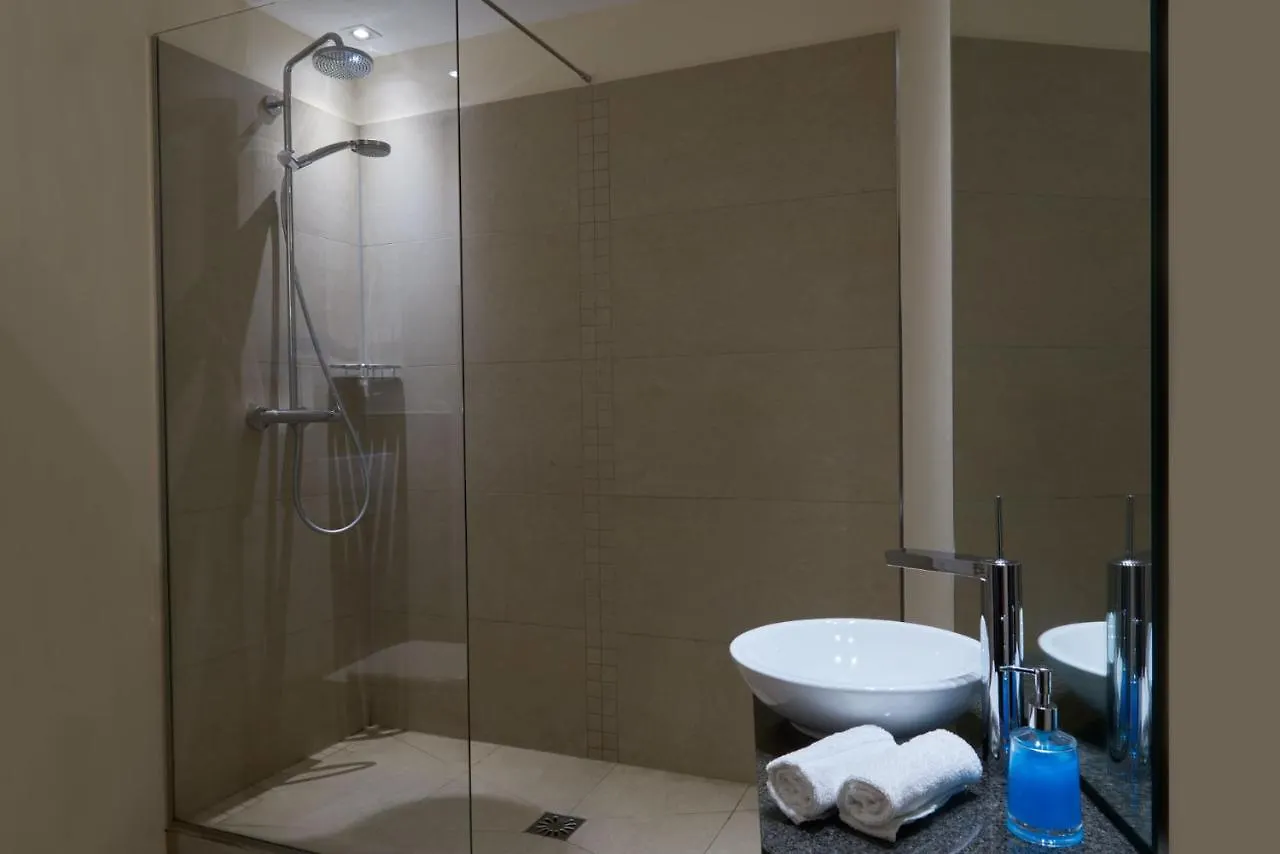 Hotel Donauhof 데젠돌프